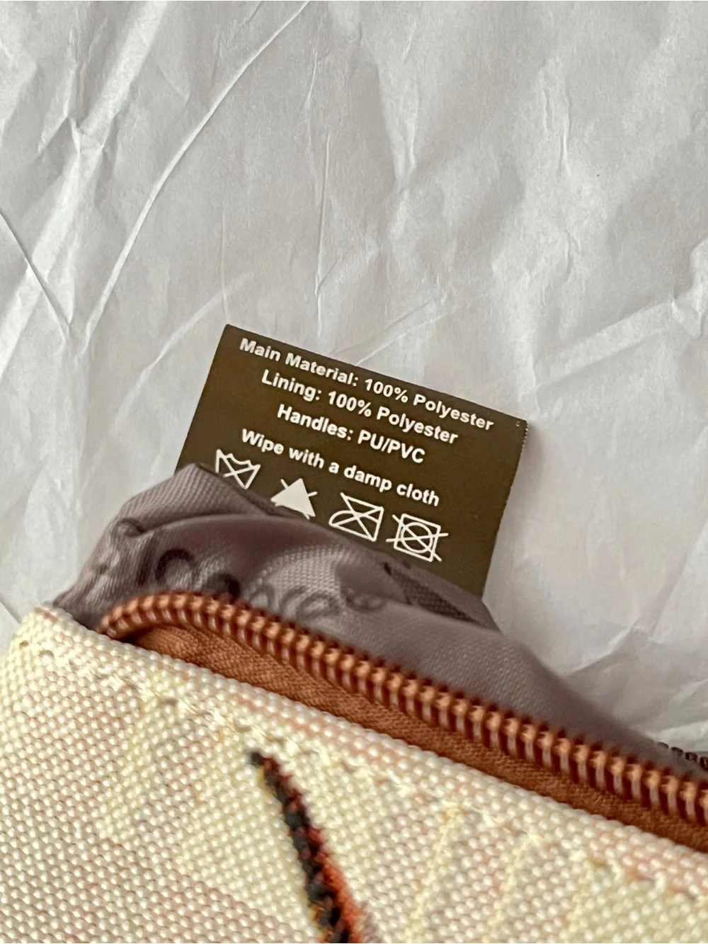 Signare Tapestry Highland Cow Wristlet Bag Embroidered Cottagecore Cozy Travel